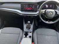 Usado Skoda Octavia SE Technology 110 CV (80 kW) 2023 Negro Familiar