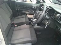 Used Citroën C3 Feel 110 HP (80 kW) 2017 Silver Hatchback