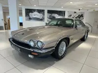 Used Jaguar XJS 284 HP (208 kW) 1992 Beige Sedan
