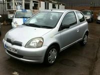 Used Toyota Yaris 74 HP (54 kW) 2002 Hatchback