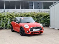 Used Mini Cooper Sport 136 HP (100 kW) 2019 Orange Hatchback