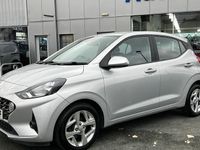 Used Hyundai i10 SE 67 HP (49 kW) 2022 Silver Hatchback