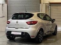 Used Renault Clio V Play 90 HP (66 kW) 2025 Grey