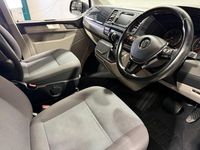 Usado VW Transporter Highline 2018 Cinzento Van