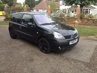 Used Renault Clio II Dynamique 75 HP (55 kW) 2005 Black Hatchback