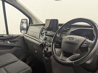 Used Ford Transit Custom Limited 131 HP (96 kW) 2022 White Van