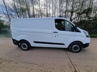 Used Ford Transit Custom 105 HP (77 kW) 2018 White Van