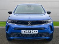 Second-hand Vauxhall Mokka Design Edition 101 CP (74 kW) 2023 Albastru SUV