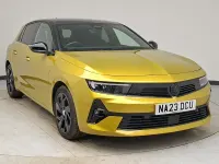 Second-hand Vauxhall Astra 130 CP (95 kW) 2023 Galben Hatchback