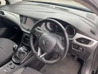 Used Vauxhall Astra SRi 143 HP (105 kW) 2021 Black Hatchback