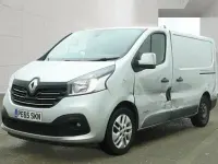 Used Renault Trafic 2015 Silver MPV