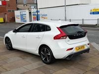 Used Volvo V40 R-Design 115 HP (84 kW) 2014 White Hatchback