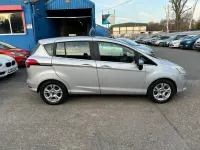 Używany Ford B-MAX Zetec 90 KM (66 kW) 2014 Srebrny Minivan