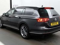 Usado VW Passat GT 150 HP (110 kW) 2018 Cinzento Carrinha