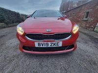 Used Kia Ceed 2019 Red Hatchback
