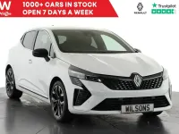 Used Renault Clio Techno 143 HP (105 kW) 2025 Solid  glacier white  Hatchback