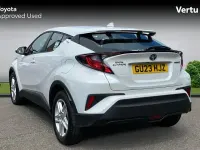 Used Toyota C-HR 122 HP (89 kW) 2023 White SUV