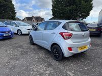 Used Hyundai i10 SE 2015 Silver Hatchback