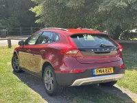 Used Volvo V40 2014 Red Hatchback