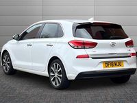 Used Hyundai i30 Premium 140 HP (102 kW) 2018 Polar white Hatchback