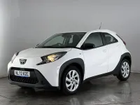 Used Toyota Aygo X PURE 2022 White SUV