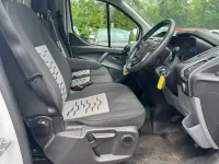 Begagnad Ford Transit Custom Limited 125 HK (91 kW) 2016 Vit Van