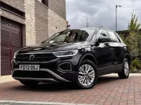 Used VW T-Roc Life 150 HP (110 kW) 2023 Black SUV
