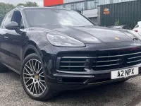 Used Porsche Cayenne 440 HP (323 kW) 2020 Black SUV