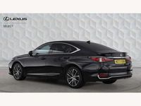 Used Lexus ES300H 214 HP (157 kW) 2024 Black Sedan