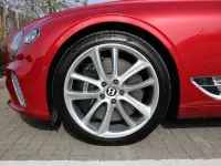 Używany Bentley Continental 2018 Czerwony Coupe