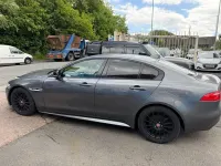 Gebraucht Jaguar XE R-Sport 163 PS (119 kW) 2017 Grau Limousine
