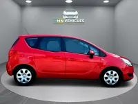 Used Vauxhall Meriva 120 HP (88 kW) 2014 Red MPV