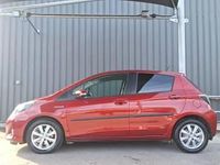 Used Toyota Yaris Hybrid T4 101 HP (74 kW) 2013 Red Hatchback