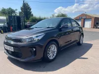 Used Kia Rio 2017 Brown Hatchback