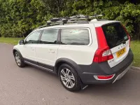 Usado Volvo XC70 SE 215 CV (158 kW) 2012 Blanco Familiar