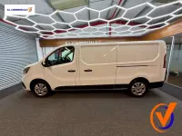 Used Renault Trafic 2022 White MPV