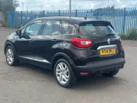 Used Renault Captur Dynamique 90 HP (66 kW) 2014 Black SUV