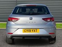 Begagnad Seat Leon SE 131 HK (96 kW) 2019 Silver Halvkombi
