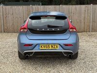 Used Volvo V40 R-Design 152 HP (111 kW) 2015 Blue Estate