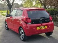 Usado Citroën C1 Flair 82 CV (60 kW) 2017 Rojo Utilitario