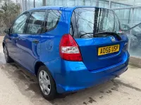 Used Honda Jazz S 78 HP (57 kW) 2006 Blue Hatchback