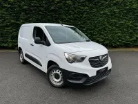 Used Vauxhall Combo 100 HP (73 kW) 2021 White MPV