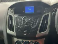 Begagnad Ford Focus 125 HK (91 kW) 2011 Silver Kombi