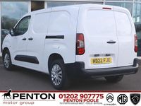 Used Peugeot Partner Premium 100 HP (73 kW) 2022 White MPV