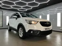 Used Vauxhall Crossland X 2019 White SUV