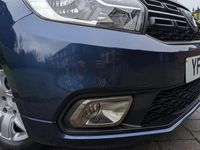 Used Dacia Sandero Lauréate 90 HP (66 kW) 2018 Cosmos blue Hatchback