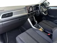 Used VW T-Roc Life 150 HP (110 kW) 2022 Indium grey SUV