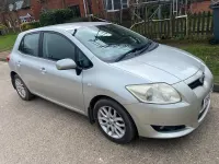 Used Toyota Auris 124 HP (91 kW) 2007 Silver Hatchback