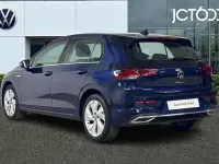 Used VW Golf VIII Style 147 HP (108 kW) 2021 Blue Hatchback
