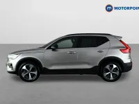 Used Volvo XC40 Ultimate 197 HP (144 kW) 2023 Gold SUV